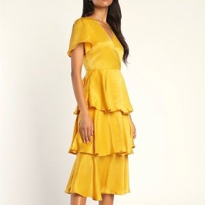 Lulus Always Forever Mustard
Flutter Sleeve Tiered Satin Midi
Dress